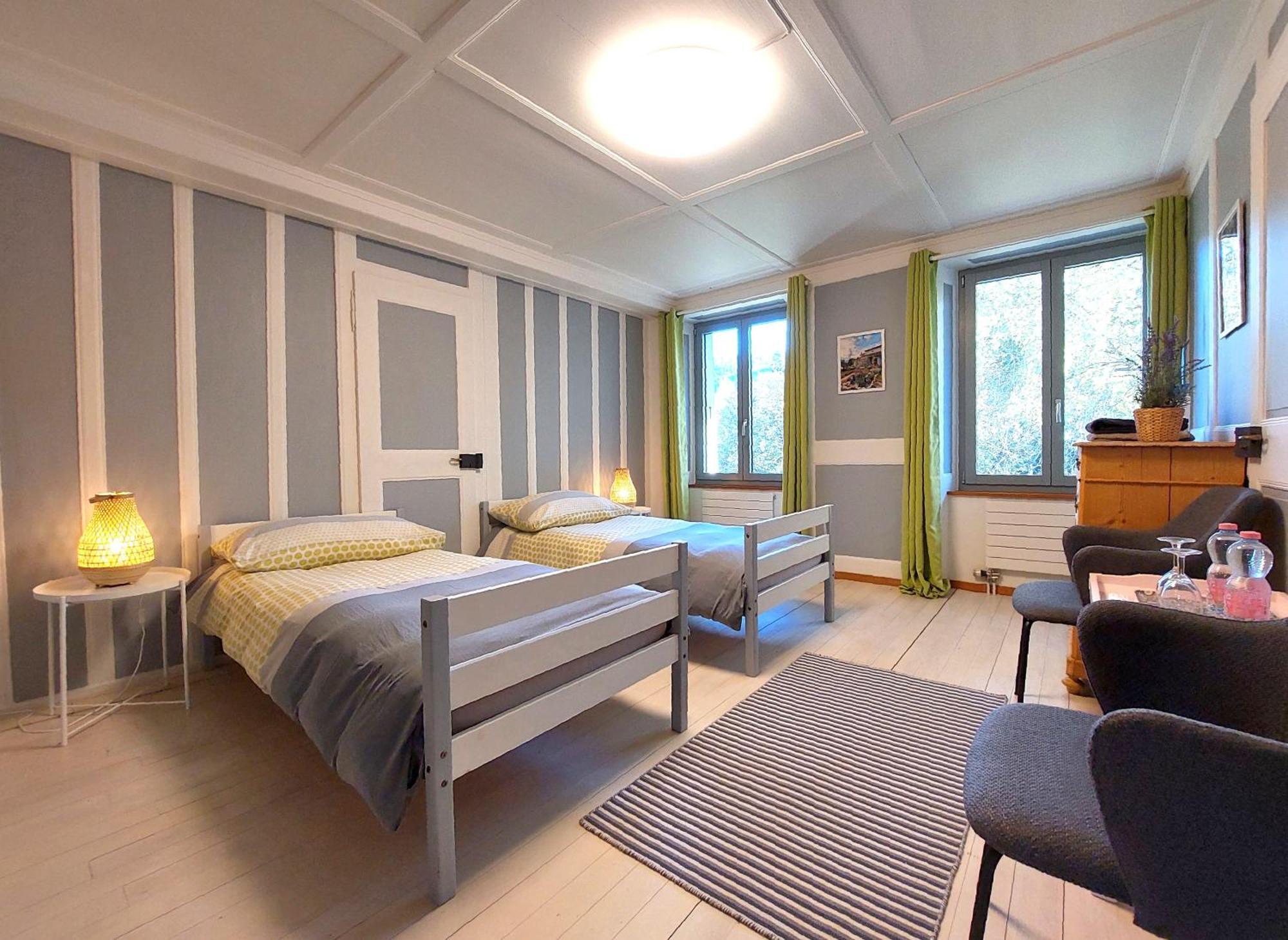 Chambres D'Hotes T'22 Fleurier Exterior photo